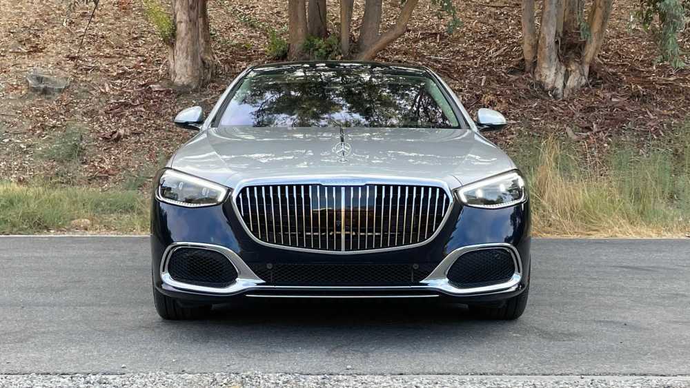 创造一个新标杆,2022款奔驰迈巴赫s580大量实拍图发布_腾讯新闻