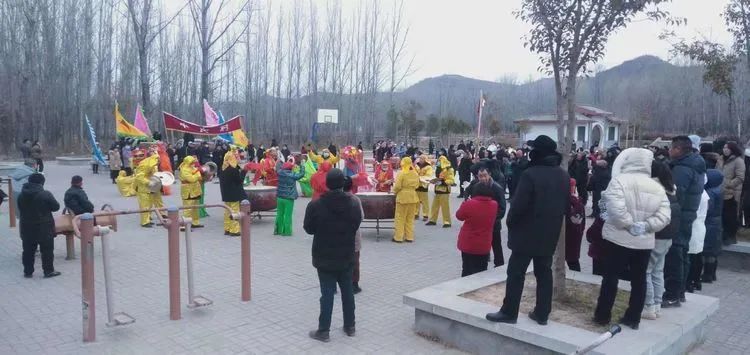 著名曲剧演艺术家,国家一级演员李天方,以诙谐幽默的风格,深厚扎实的