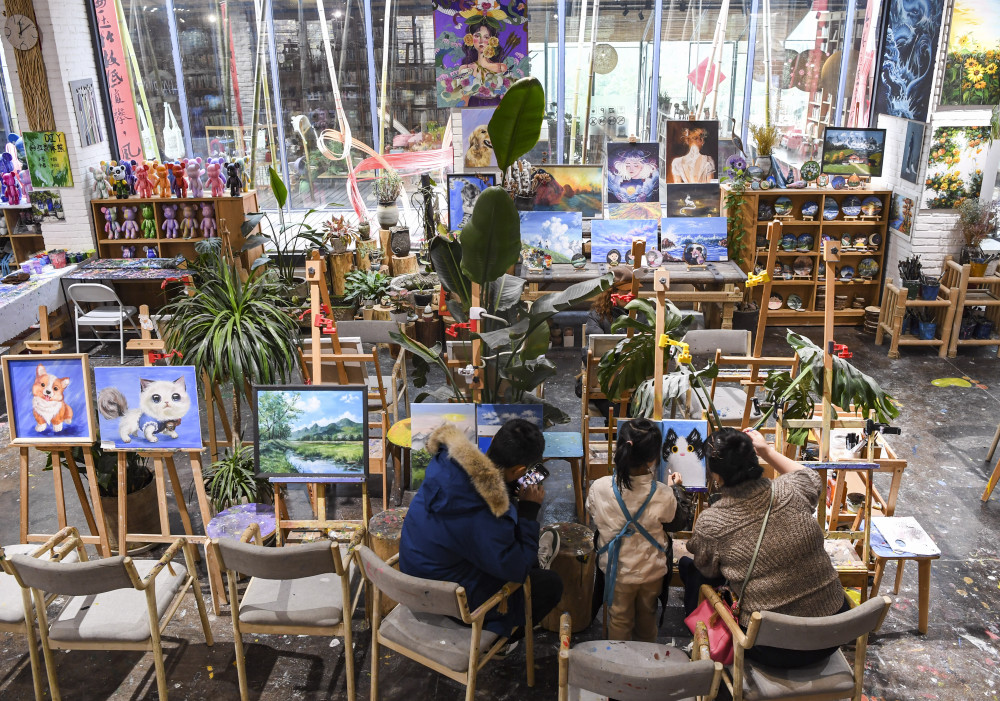 重庆文创街区春节假期人气旺