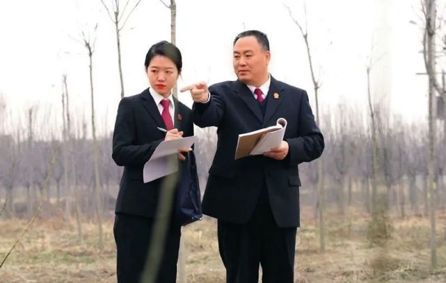 人民满意的公务员｜张顺强 “即便身如微光，也要将公平正义之路照亮”_腾讯新闻