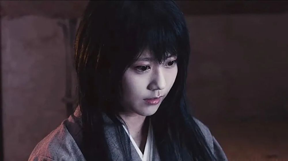 氧叔始终认为,有村架纯的颜巅,是《浪客剑心》中的雪代巴.