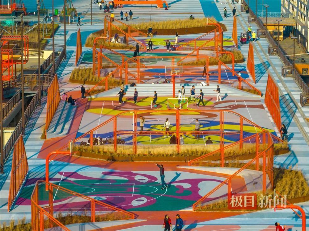 记者带你武汉过大年|打卡杨泗港都市t台:很潮很有历史味儿_腾讯新闻