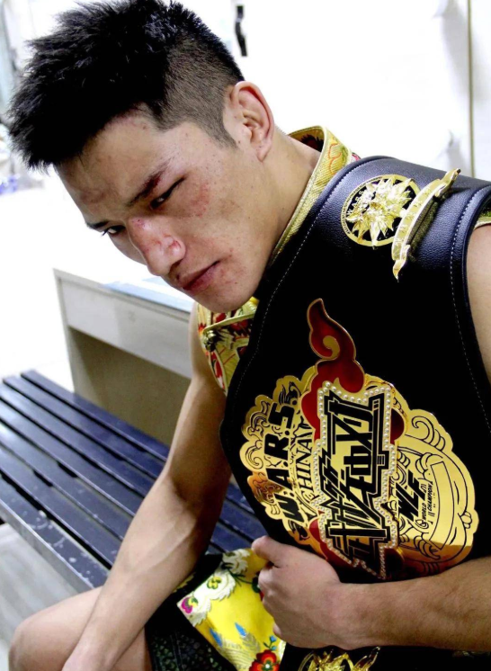 益扎与韩国狠人争夺ufc名额对方曾战胜两名中国拳手