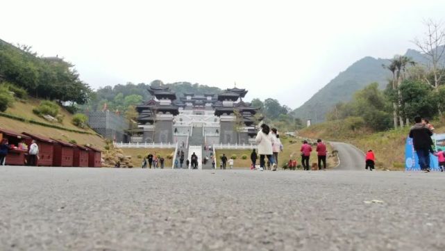【新春走基层】宁明县花山景区春节游客接待量创历史新高_腾讯新闻