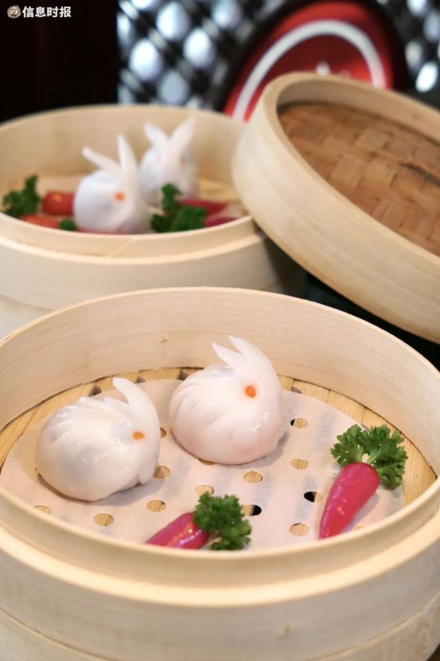 白天鹅宾馆这款"白兔饺",最早竟是英女王带火的?_腾讯新闻