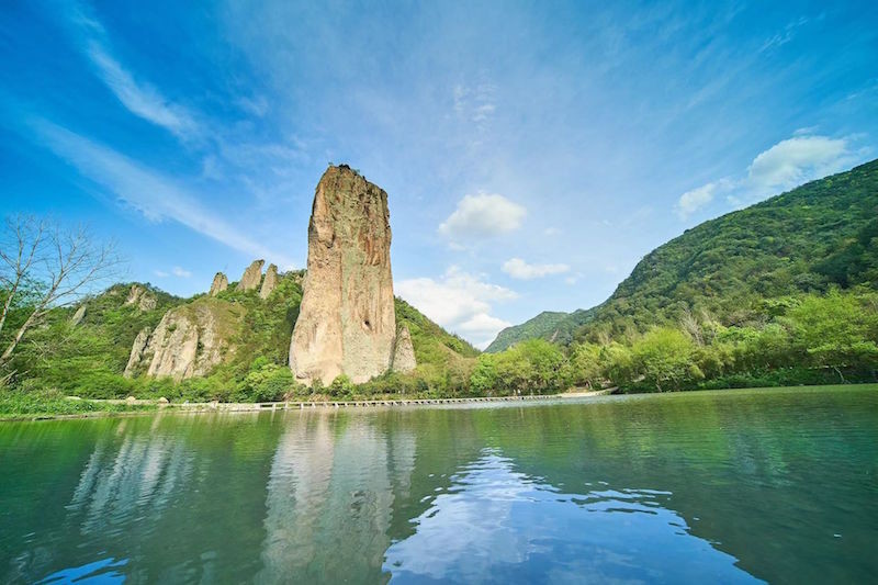新春里的仙都在鼎湖峰感受只此青绿
