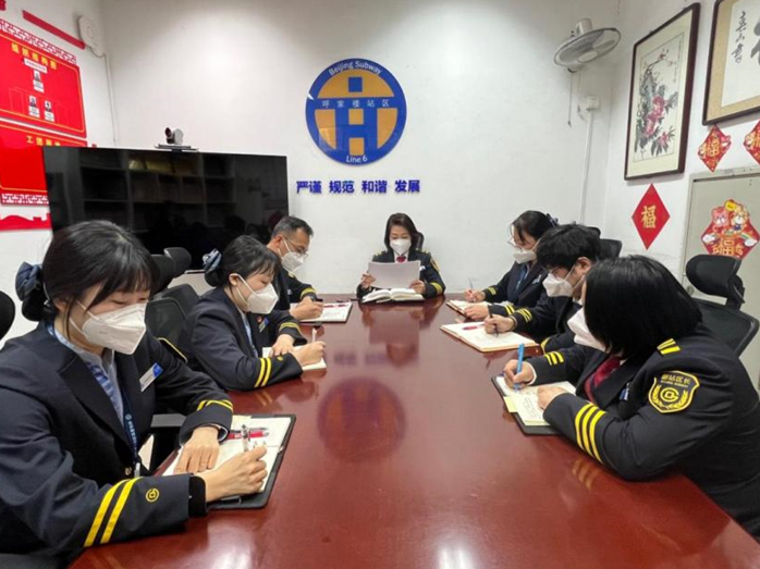 宜賓紙業、五糧液投資成立供應鏈私募公司跟美國人共度晚餐