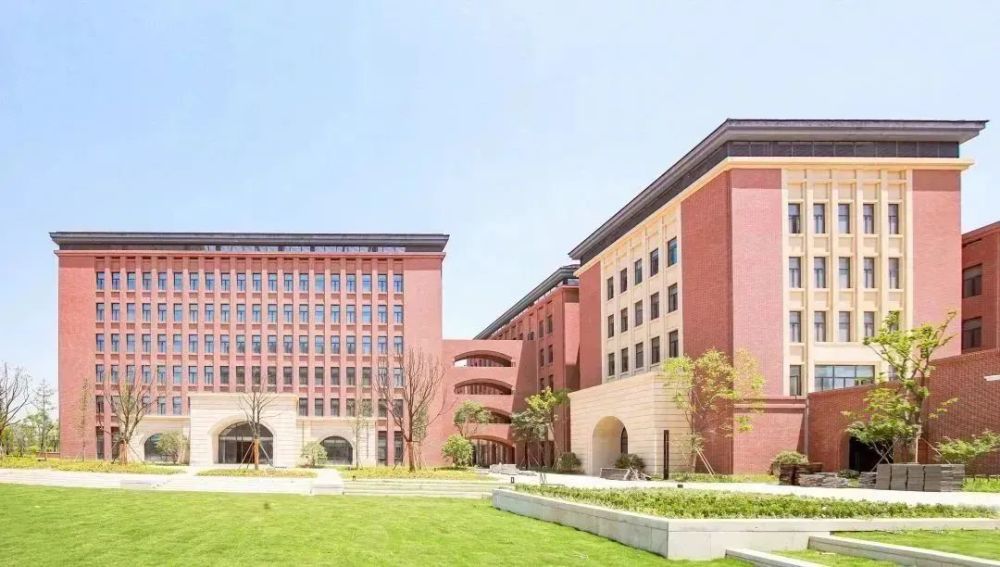 关于举办2023年浙江大学化学工程与生物工程学院海内外优秀青年学者