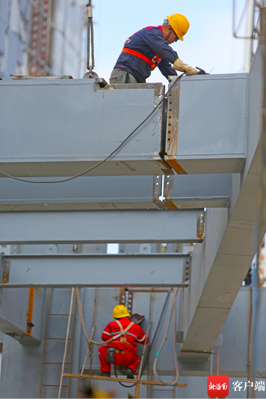 原创组图力争首季开门红海口各重点项目铆足劲头开工忙