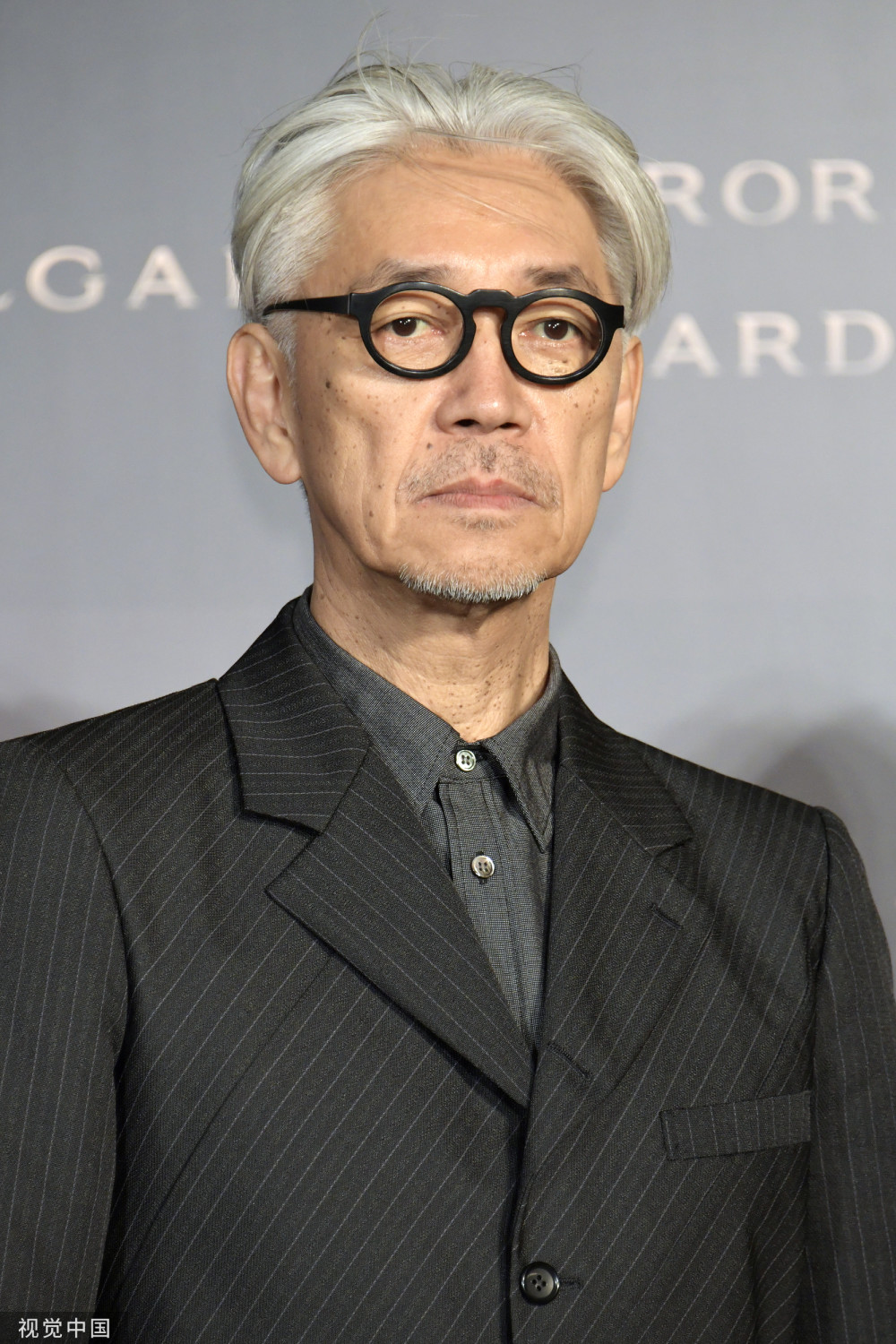 坂本龙一新专辑《12》:把死亡变成连绵不断的演出插图