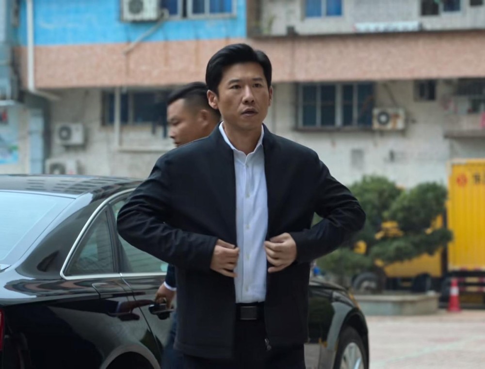 《狂飙》扮猪吃老虎的杨健,"敲开"孟家大门,并不是真的爱孟钰_腾讯