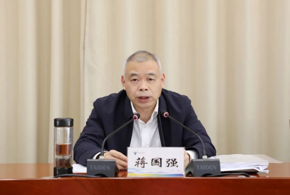 全区党委党组书记抓基层党建和人才工作述职评议会召开