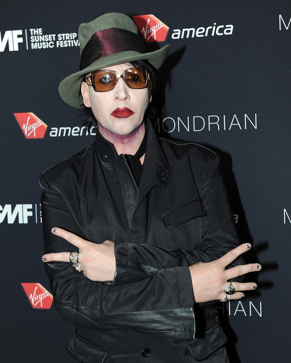 美国歌手玛丽莲·曼森被指控性侵未成年人,此前已有多起相关诉讼