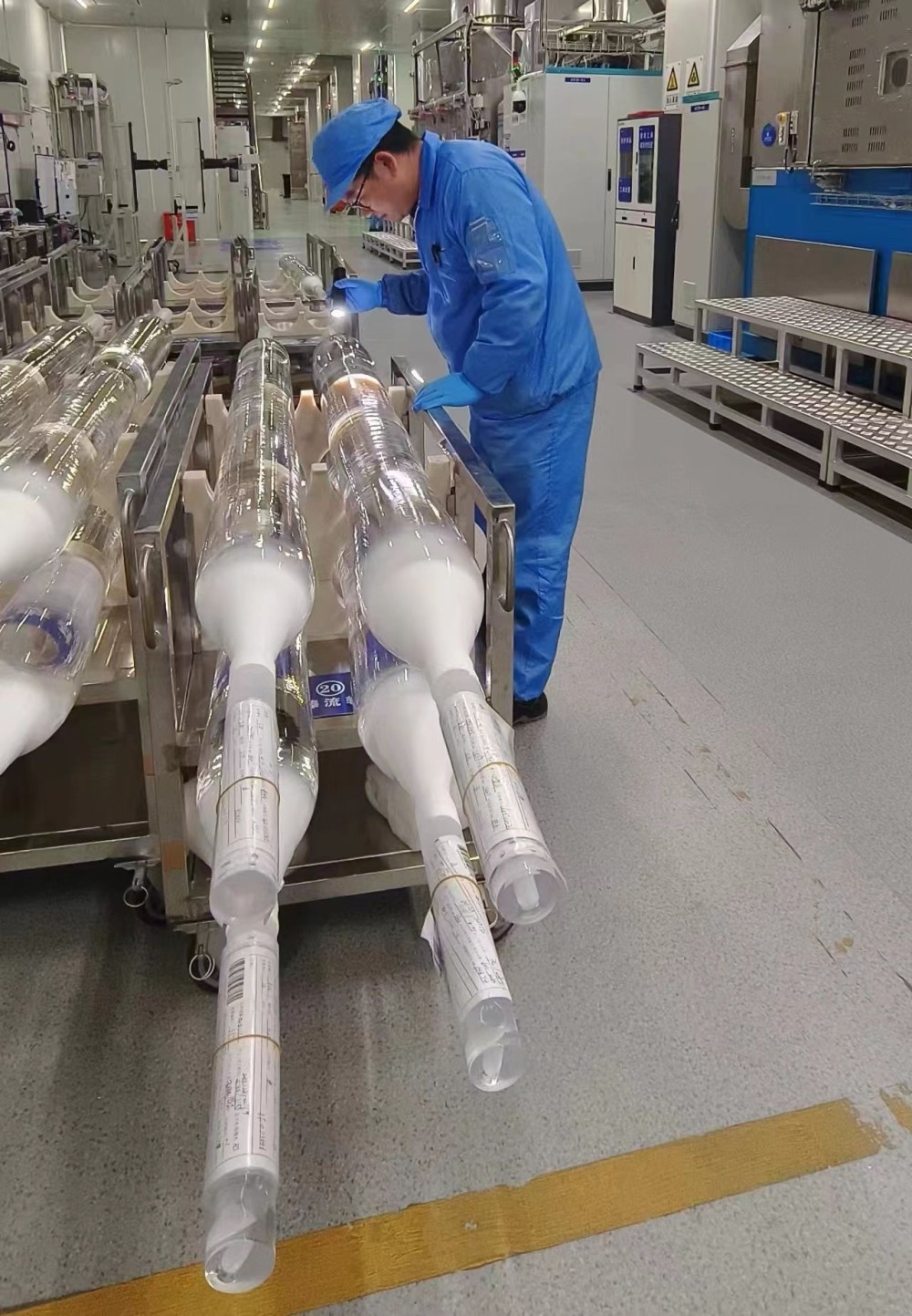 6根光纤预制棒就能绕地球一圈_腾讯新闻