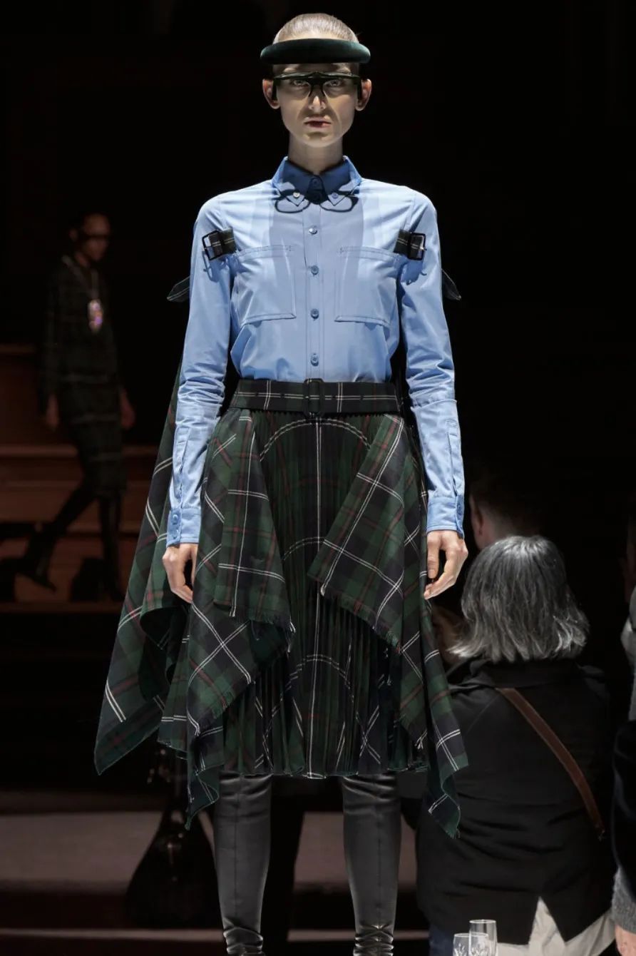 这条苏格兰裙为什么能火到一裙难求?_腾讯新闻