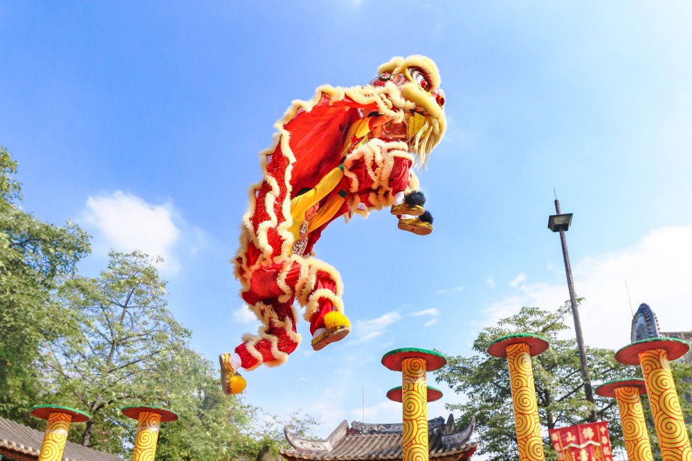 读懂广州·粤韵|广东醒狮真功夫 舞出新春精气神_腾讯新闻