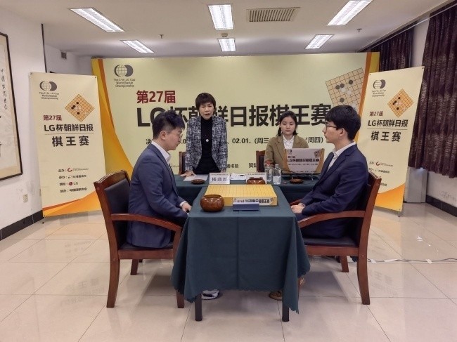 LG杯决赛丁浩夺冠中国围棋首位00后世界冠军诞生80年代语文课本图片2023已更新(头条/知乎)80年代语文课本图片