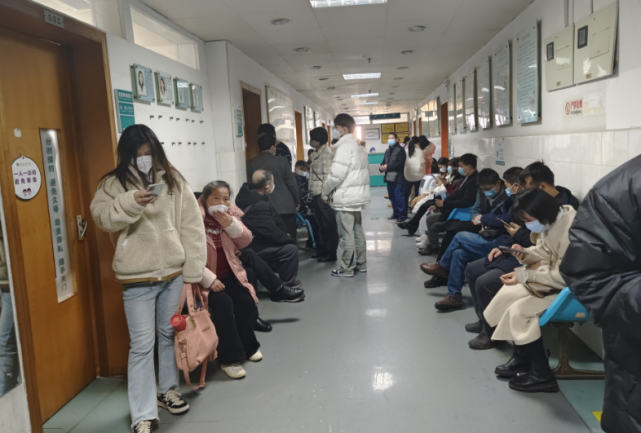 最后一个新冠亚重症病房关闭省医多举措应对年后就诊高峰