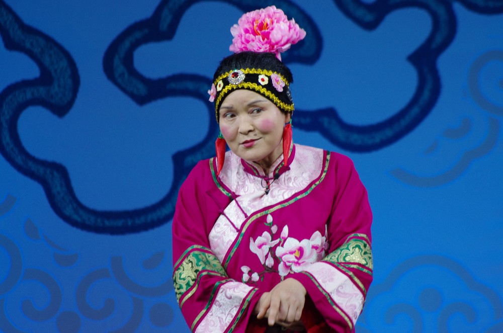 满江红豫剧配乐太上头主唱张晓英讲述创作幕后