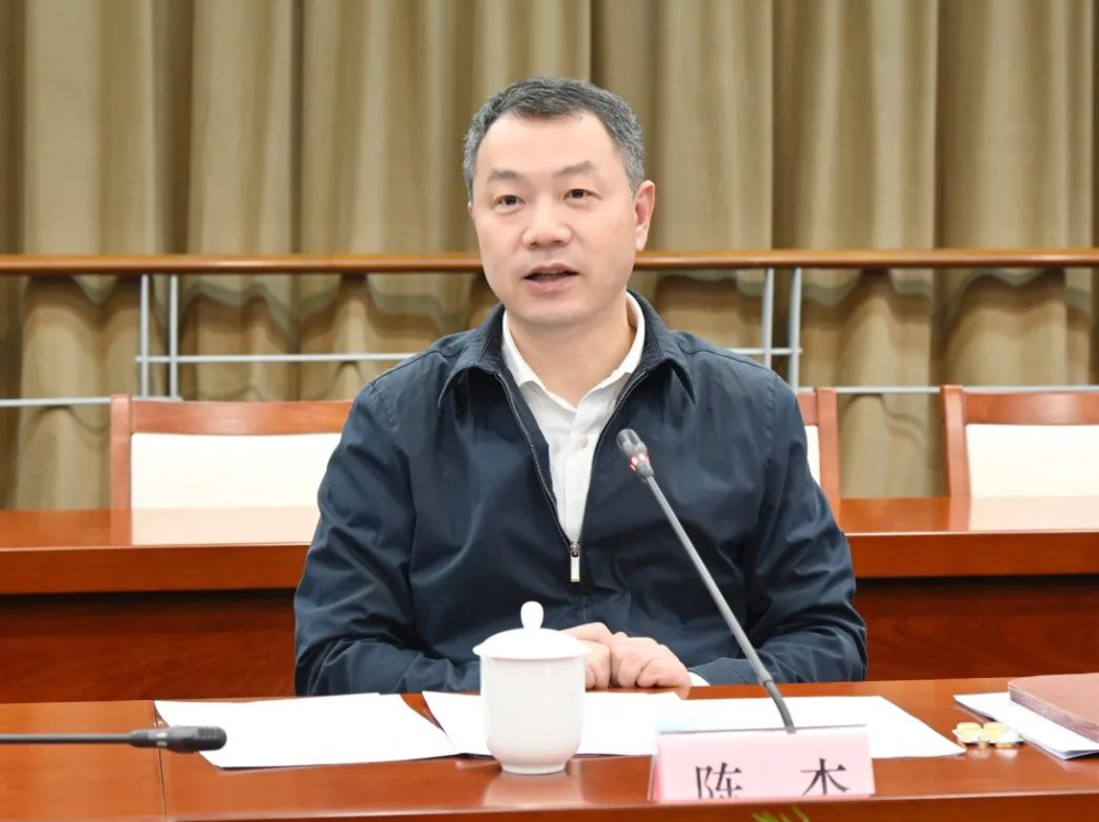 汇聚强大奋斗合力共促宝山高质量发展区委书记陈杰调研区人大区政协