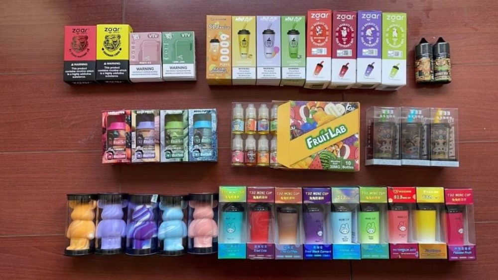 武汉三部门联动严查"奶茶杯""可乐罐"非法电子烟_腾讯新闻