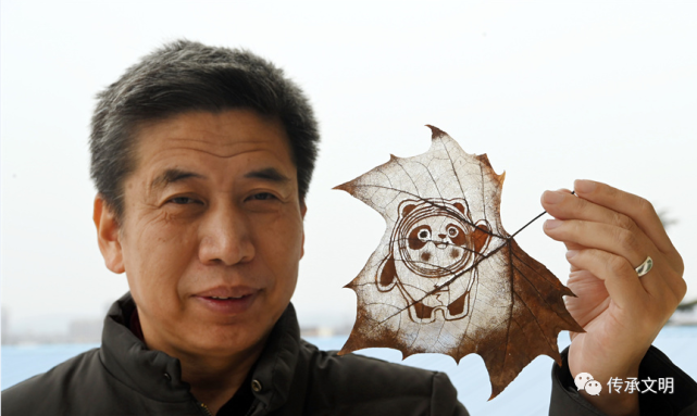 叶雕:方寸叶片间绽放的艺术