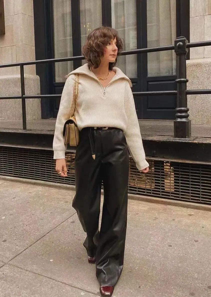 用旧衣橱的拉链毛衣穿出新风格