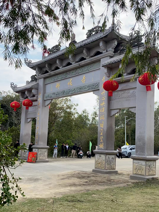 海丰赤坭村宴开百桌,现场沸腾了!_腾讯新闻