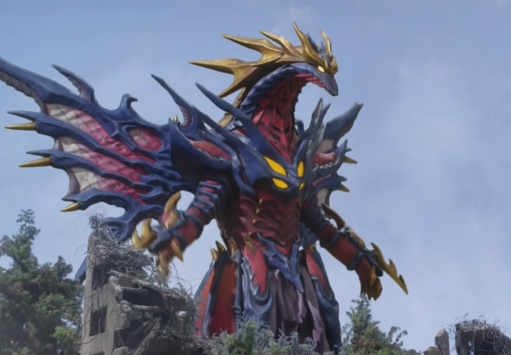 意义上的面板和数值型boss,轻松抗下三重炮护盾,唯心罗布也不是其对手