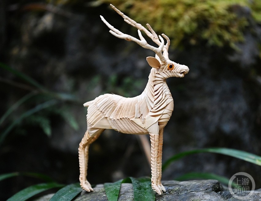 重庆酉阳非遗棕编度元宵