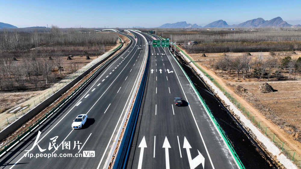 河北唐山京秦高速遵秦段全线通车
