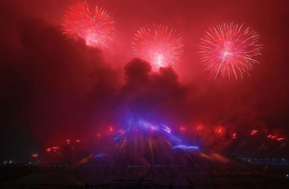 烟花璀璨昨夜的萍乡刷屏了
