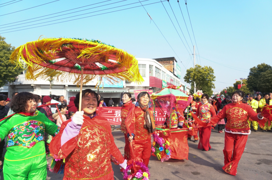 寿县丰庄镇薛湖街道十字街开展"我们的节日·元宵"多彩活动_腾讯新闻