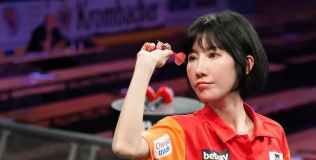 中国飞镖再无周莫默