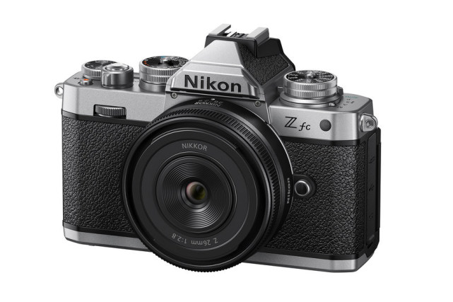 适合挂机的纤薄广角饼干头 尼康z 26mm f/2.8正式发布-腾讯新闻