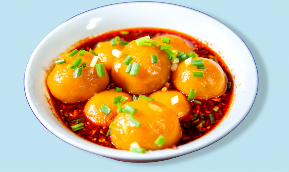 必吃:苕汤圆是土城当地特色小吃之一,具有典型的黔北地方风味恃色,皮