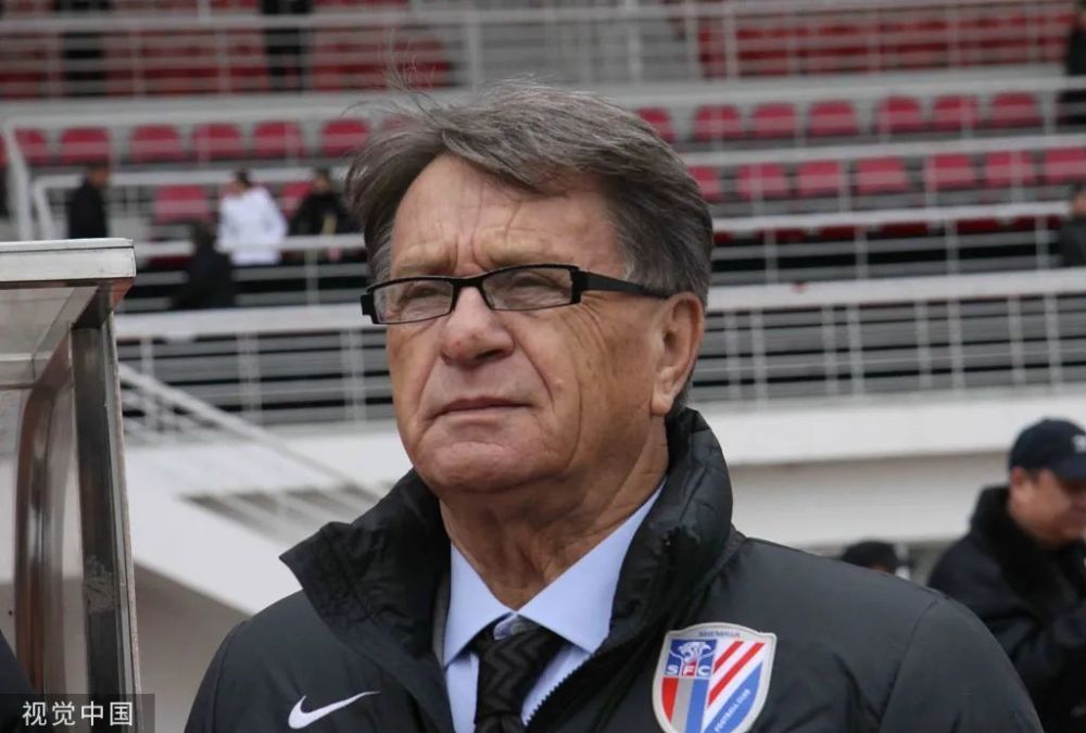 前申花主教练布拉泽维奇去世