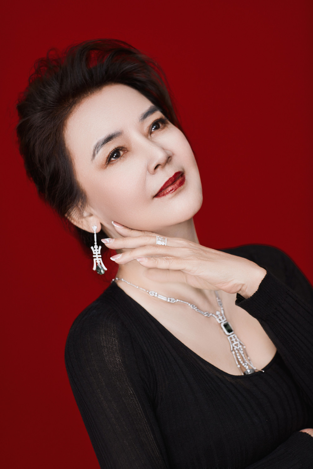 专访|胡慧中:从影视"霸王花"到舞台顾香兰