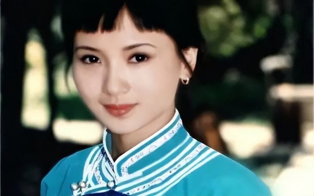 人民的名义中被嫌弃的正宫娘娘梁璐来看看年轻时有多美