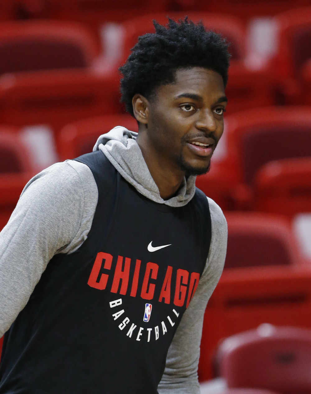 stein:若贾斯汀-霍勒迪与火箭达成买断 独行侠有意得到他_腾讯新闻