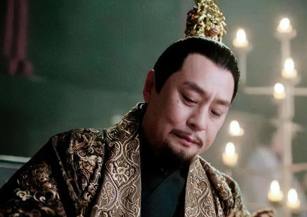 原来萧顺之是齐高帝萧道成的族弟,在南齐官至领军将军,丹阳尹,而萧衍