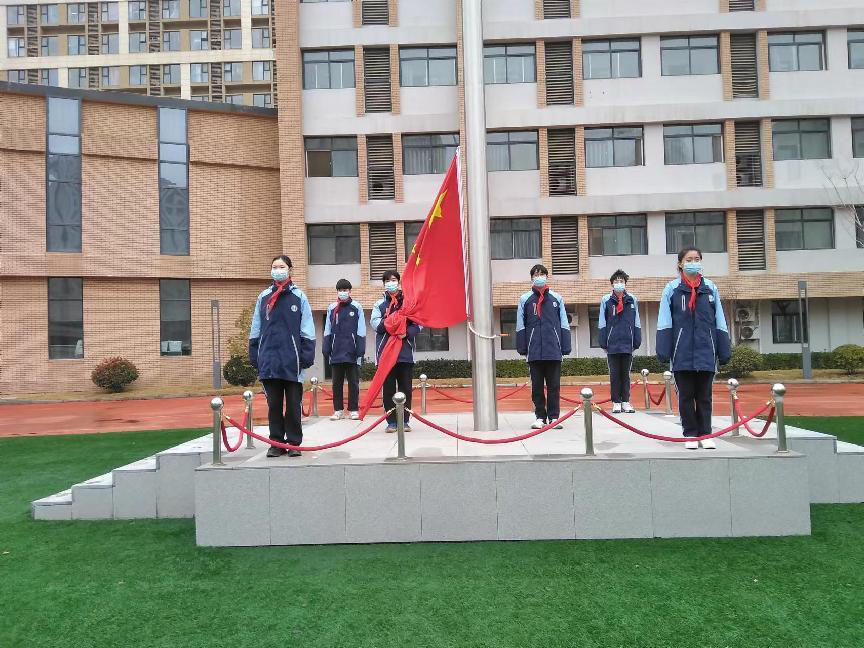 霞飞路中学(郑州八中管城校区)举行开学典礼_腾讯新闻