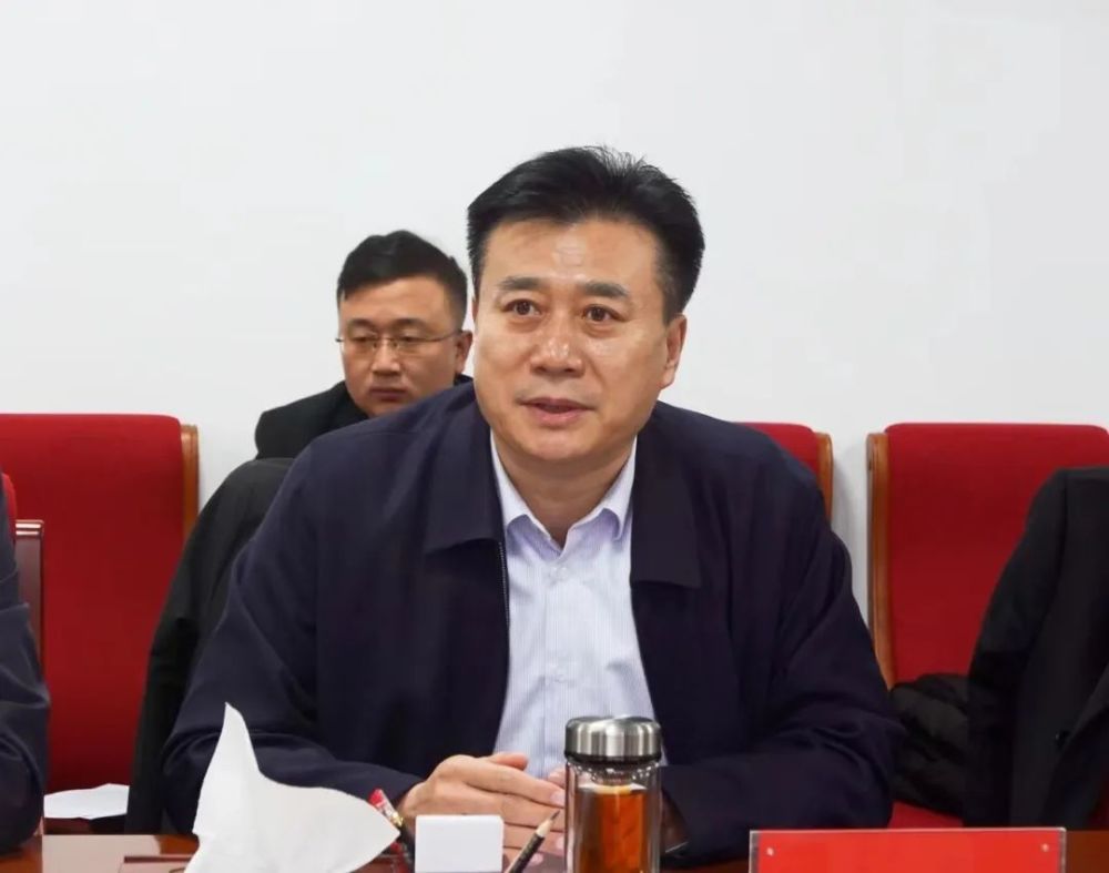 王超,李应伟会见山东纳宇集团董事长李运德一行_腾讯新闻