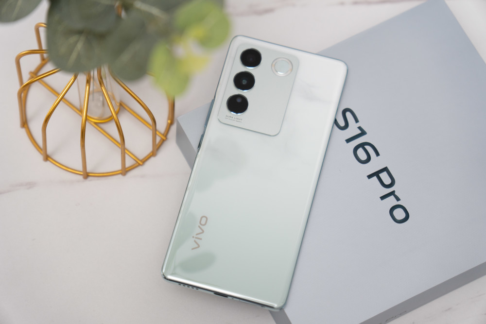 温润如玉轻如薄翼vivos16pro