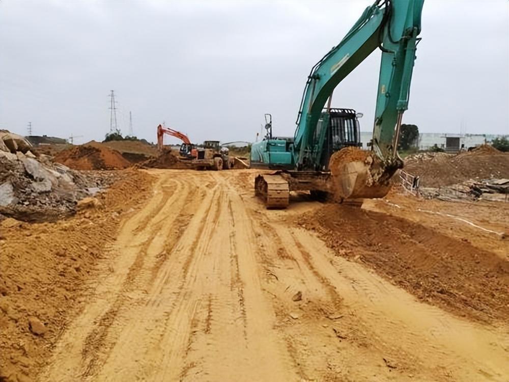 基础土方工程施工方法措施及注意事项1