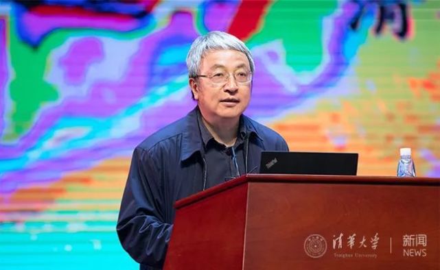 省委书记颁发证书和奖章，为这两人记大功奖励_腾讯新闻