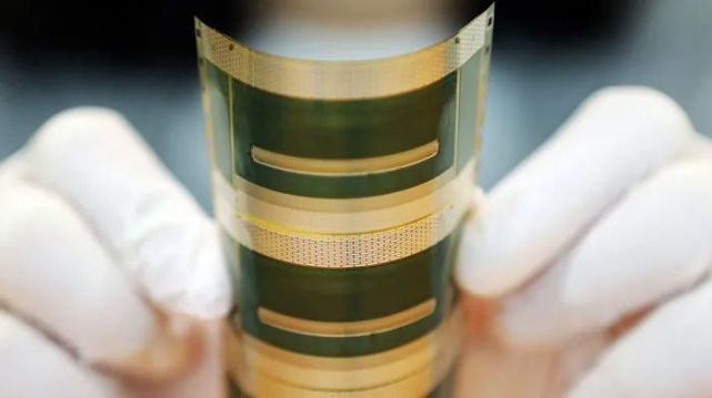 LG为XR小型化发布70μm超薄可折叠2-Metal COF覆晶薄膜_腾讯新闻