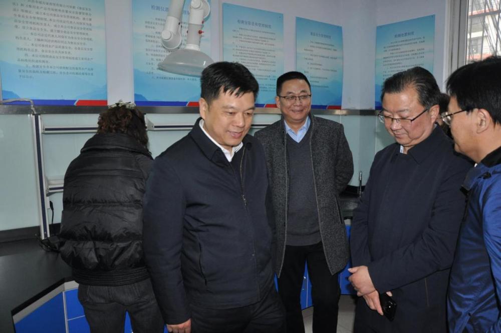 许昌市魏都区区长何长成带队调研食品安全工作_腾讯新闻