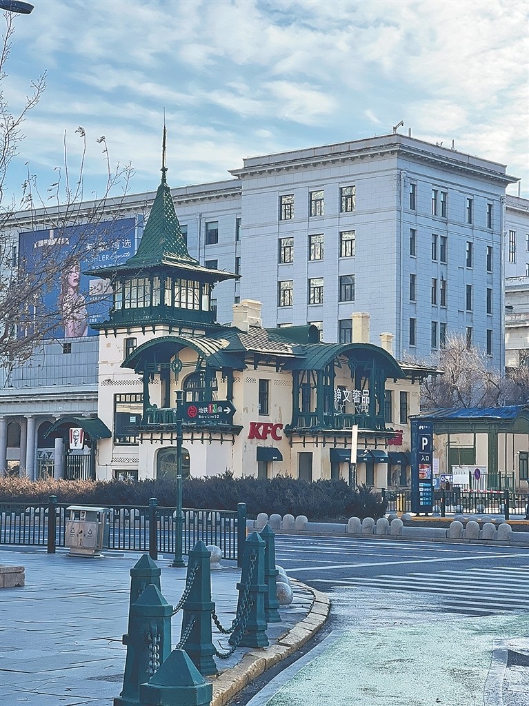 哈站站台,哈药六厂大楼,松花江边"钻石海"……冰城隐藏打卡地美出圈