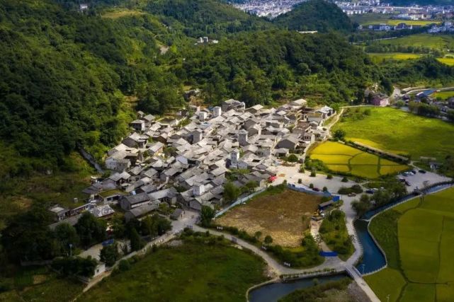 乡游黔中·安顺市 本寨村|屯堡院子里,绵延百年的古风遗韵